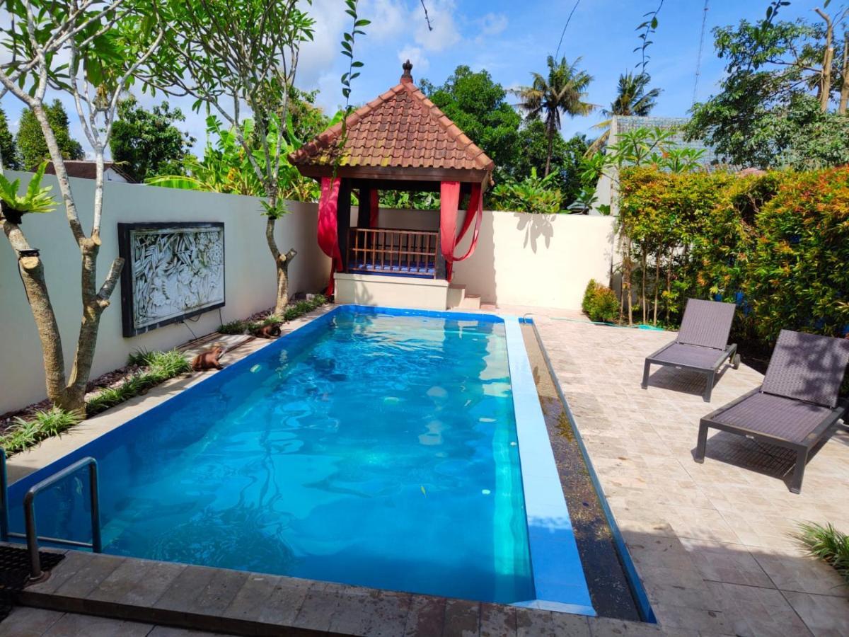 Rosseno Villa Yogyakarta Bagian luar foto
