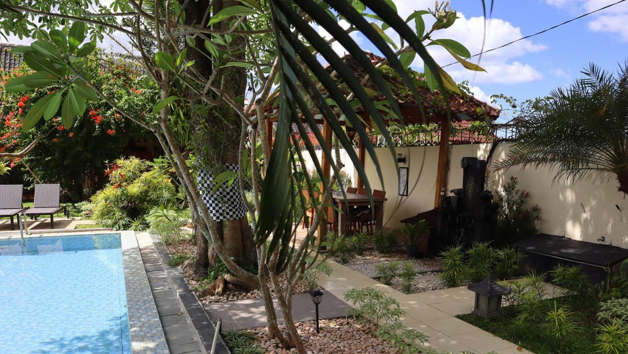 Rosseno Villa Yogyakarta Bagian luar foto